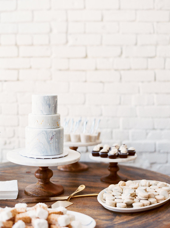 Modern dessert table