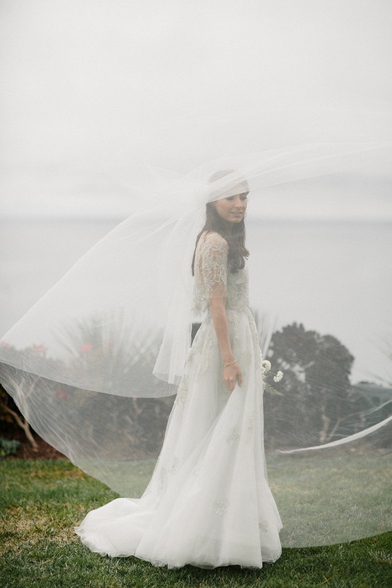 Monique Lhuillier wedding gown