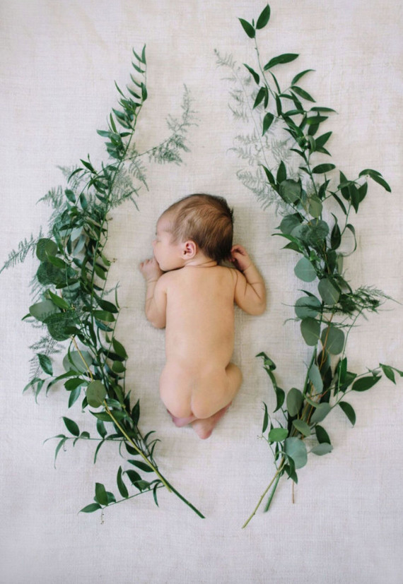 greenery styled newborn photos Inspiration