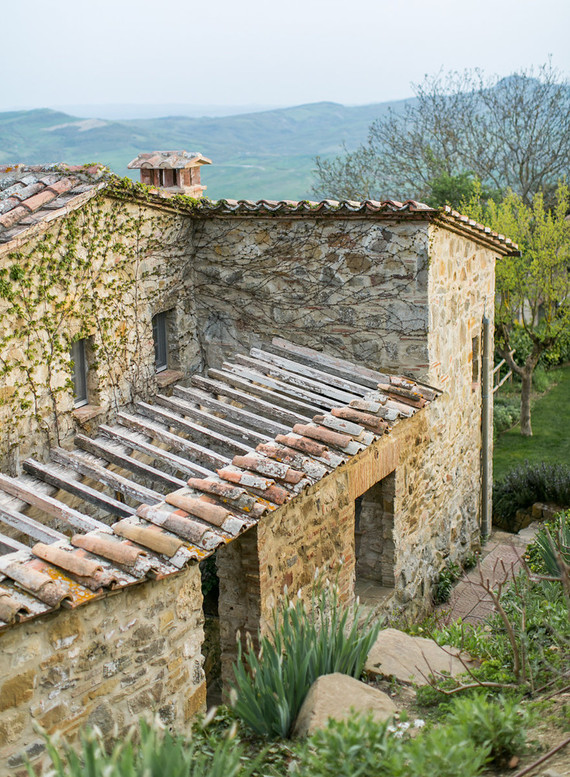 Romantic Tuscan wedding inspiration