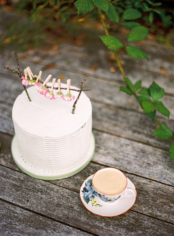 Floral cake topper