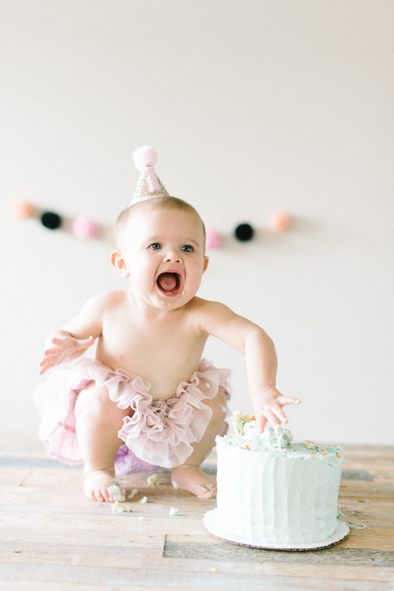 baby girl 1st birthday cake smash