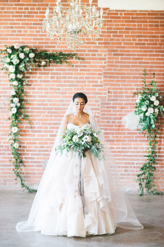 White bridal bouquet