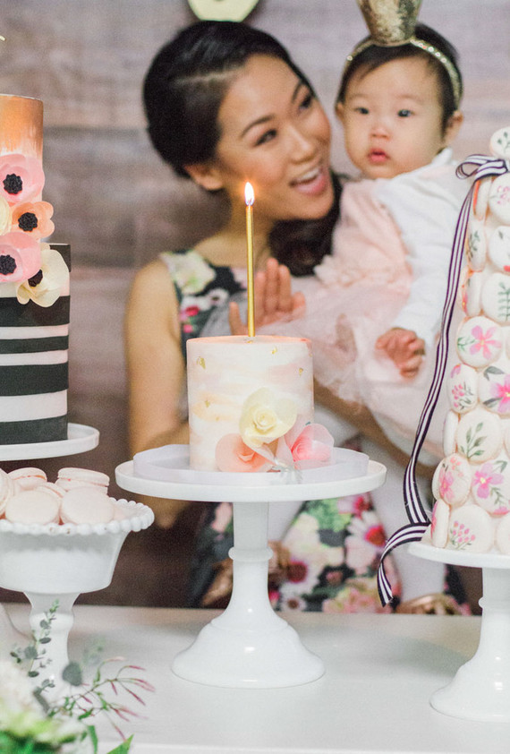 Floral Korean Dol first birthday Inspiration