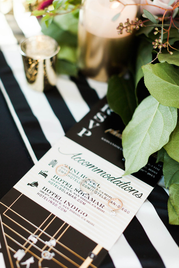 Modern ceremony decor