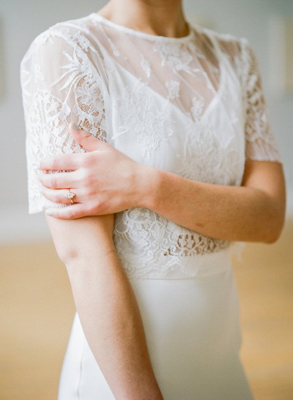 Copped wedding dress