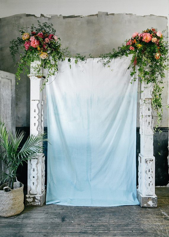 Blue ombre ceremony backdrop