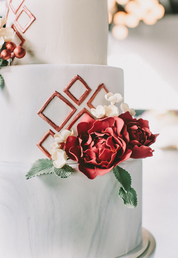 Marbled wedding cake
