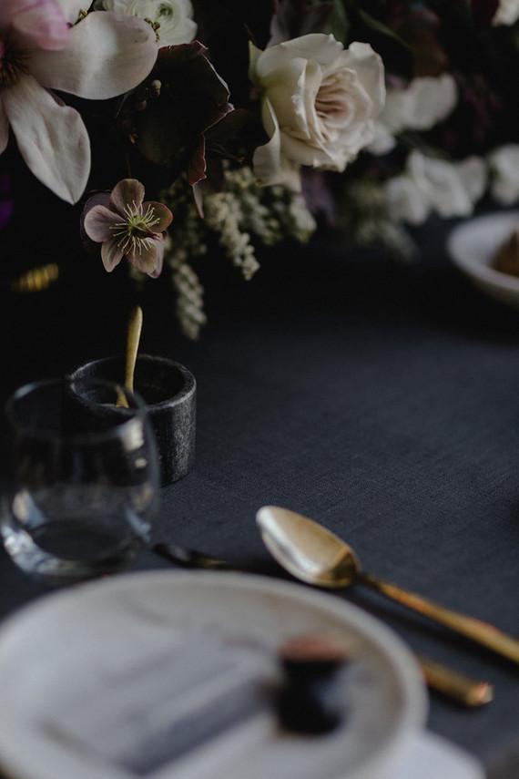 Moody modern wedding inspiration Inspiration