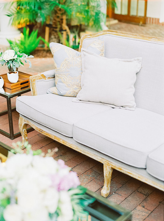 Classic garden villa wedding in California