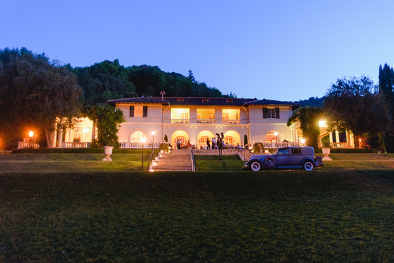 Classic garden villa wedding in California