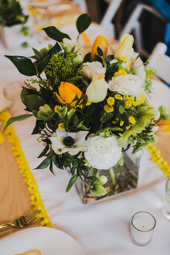 Sunny yellow baby shower ideas