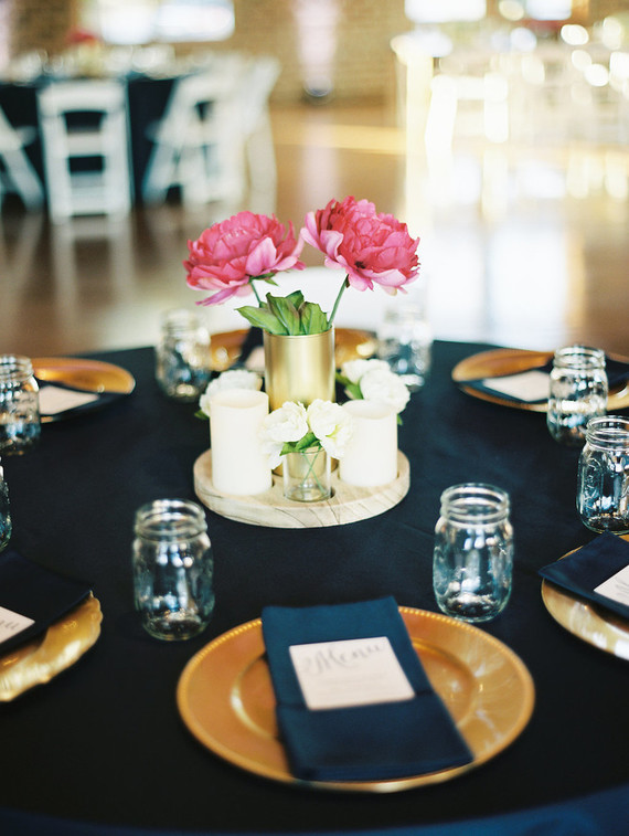 Navy and gold Savannah wedding