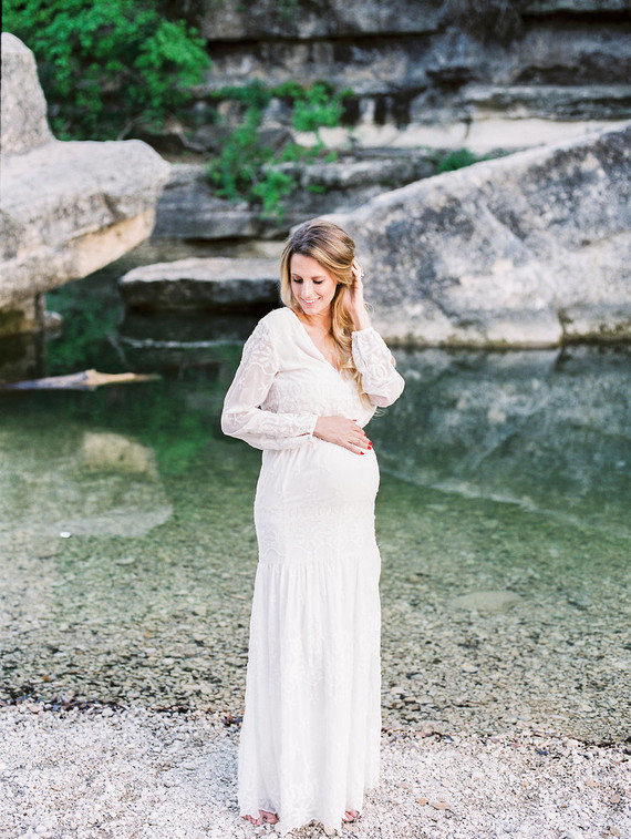 Bull Creek maternity photos near Austin TX