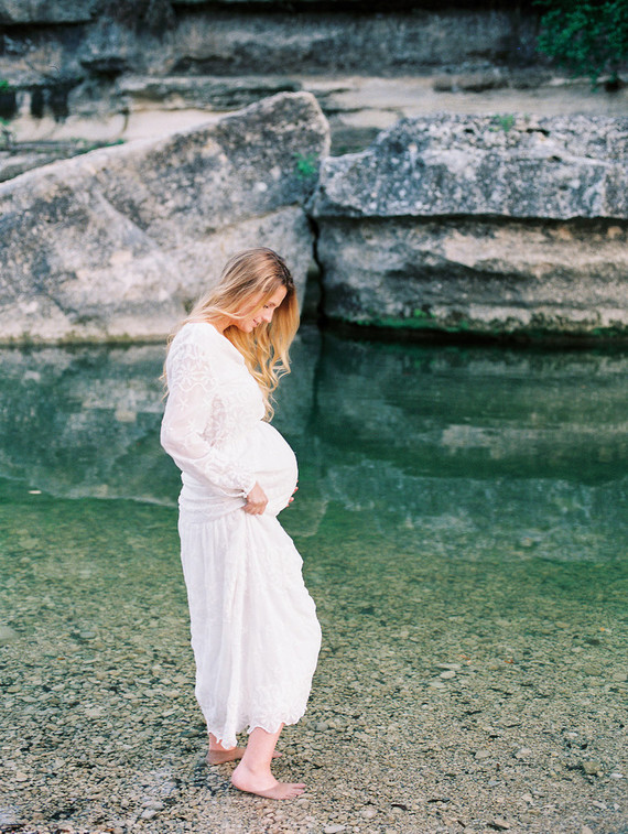 Bull Creek maternity photos near Austin TX