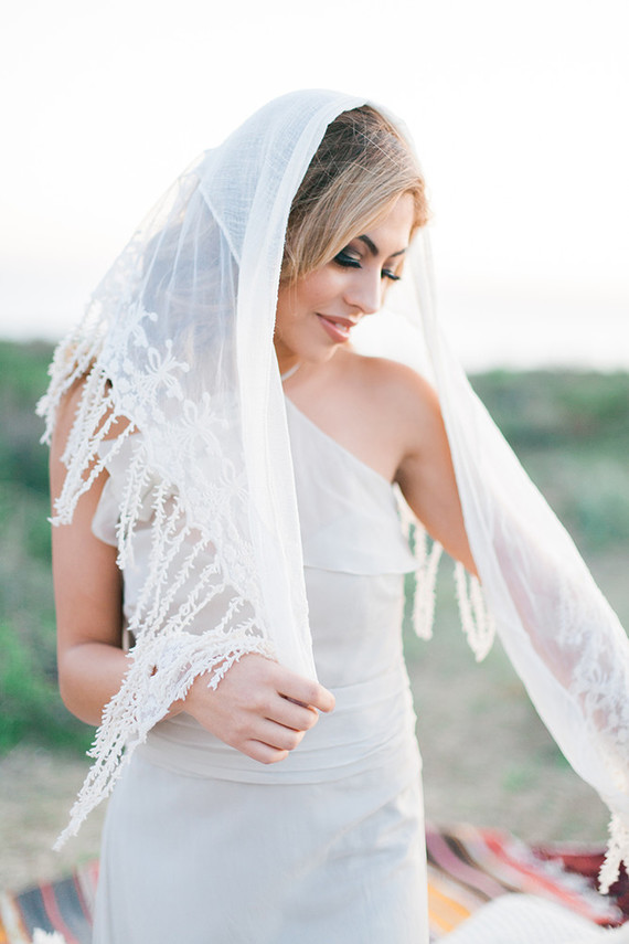 Cream Amsale Aberra wedding dress