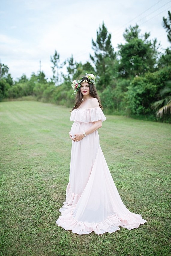 classic formal maternity portrait