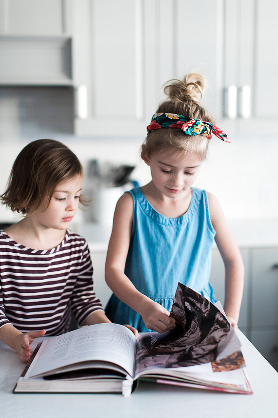 mother daughter baking session at home