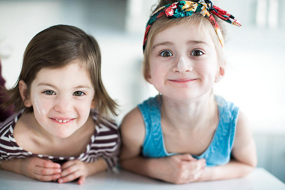 mother daughter baking session at home