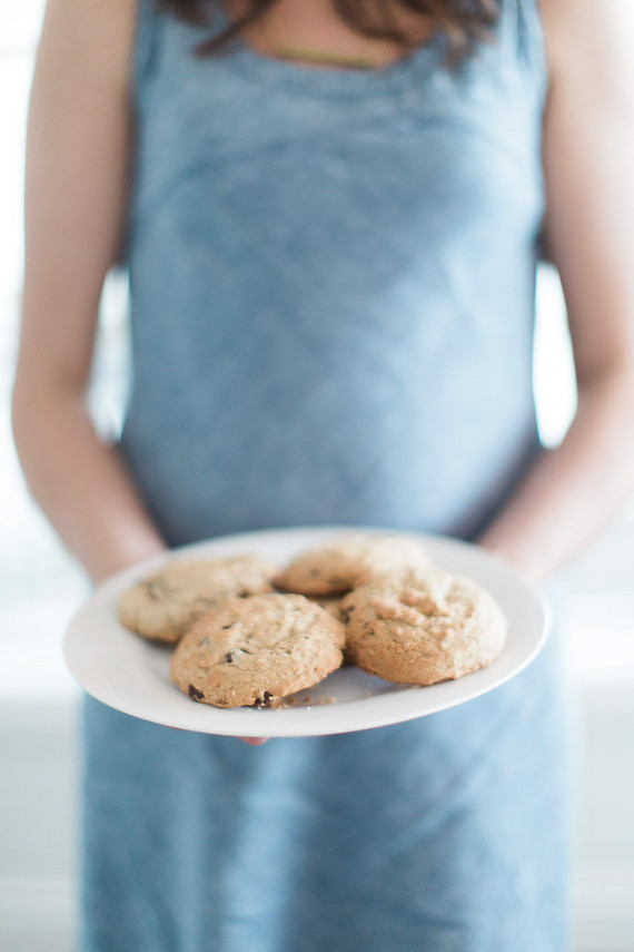 mother daughter baking session at home