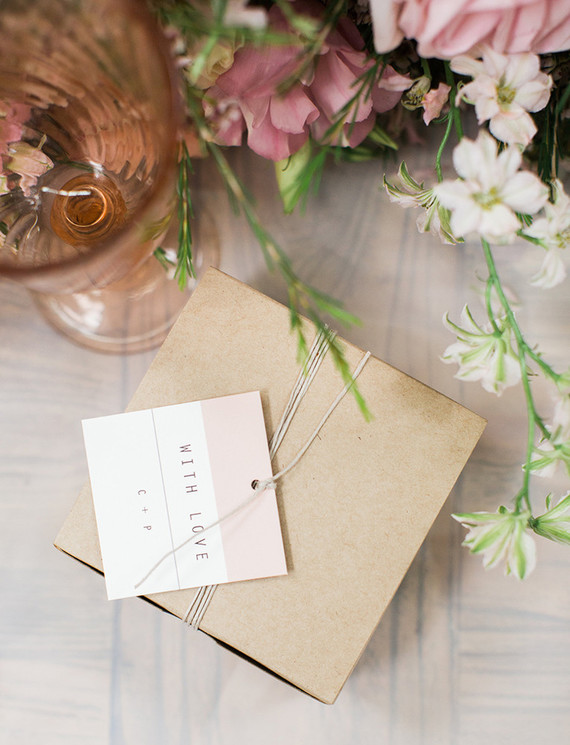 Minted wedding avor