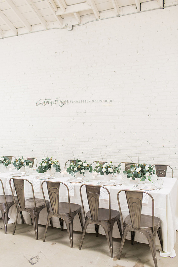 Simple wedding decor
