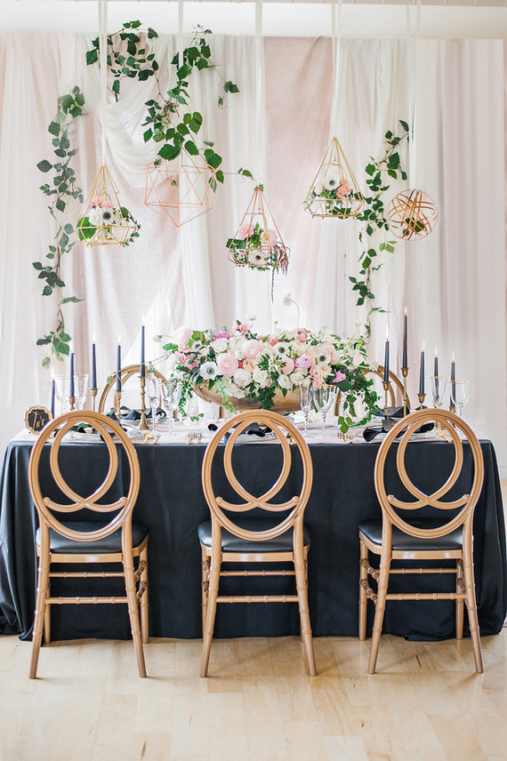 Romantic pink and black wedding decor