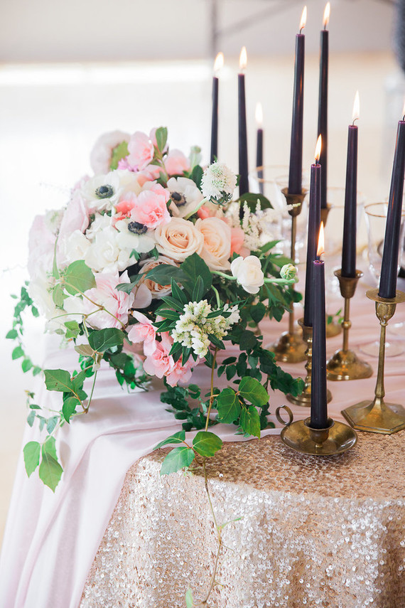 Romantic pink and black wedding decor