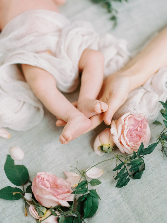 Floral newborn photos
