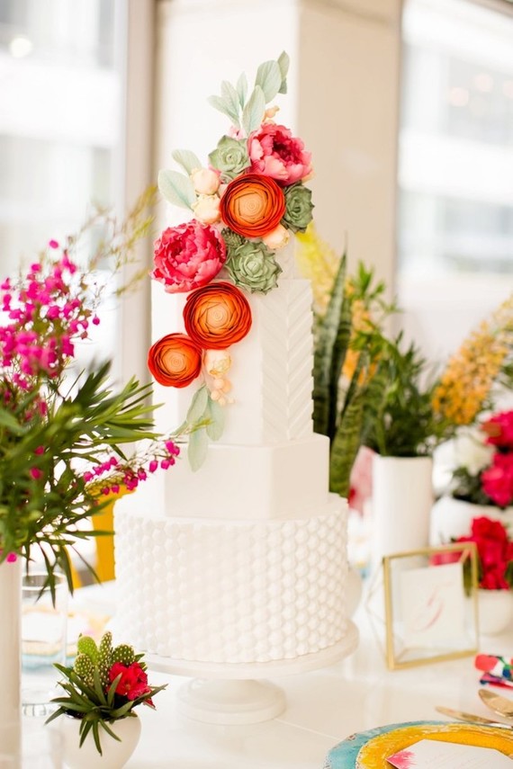 Modern wedding cake