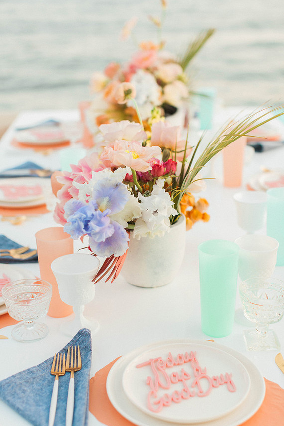 Tropical tablescape