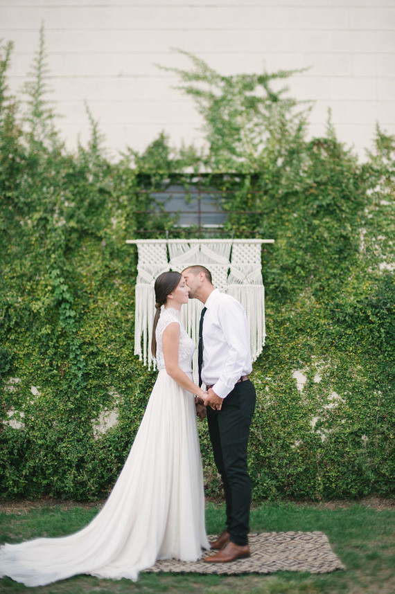 Macrame ceremony backdrop