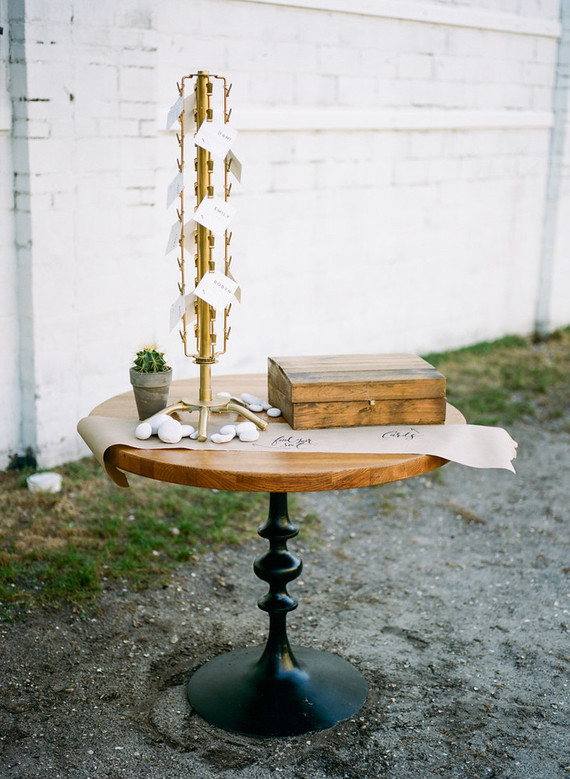 Vintage escort card display