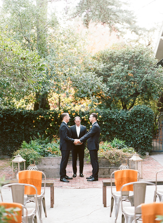 Fall wedding ceremony