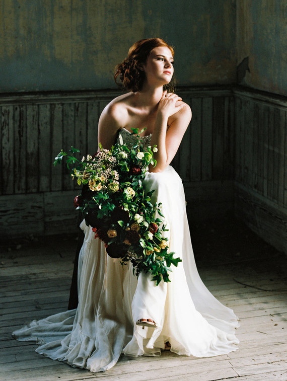 Fall bridal bouquet