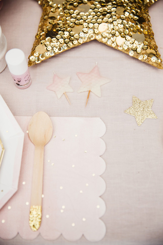 Modern party theme ideas