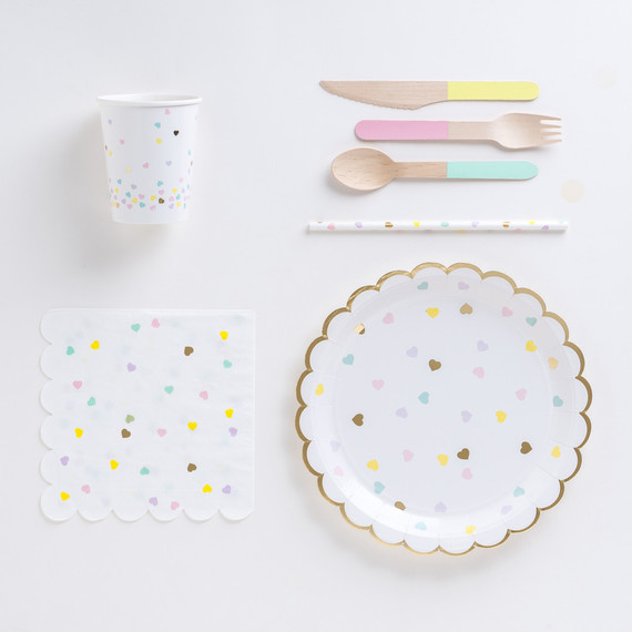 Modern paper party decor