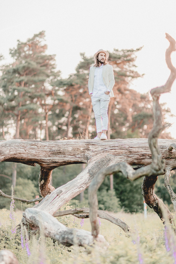 all white bohemian maternity photos