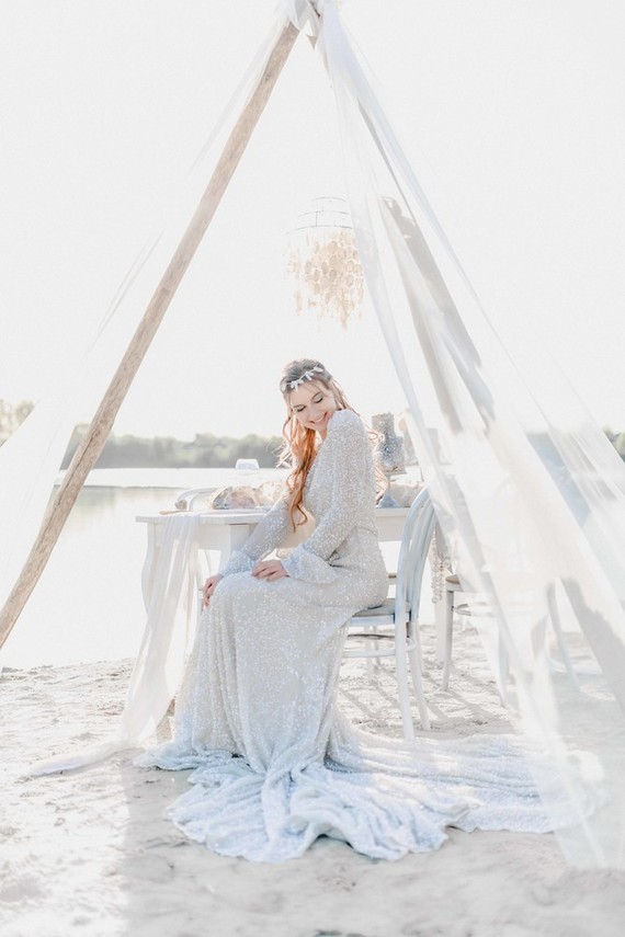 Dreamy bohemian teepee