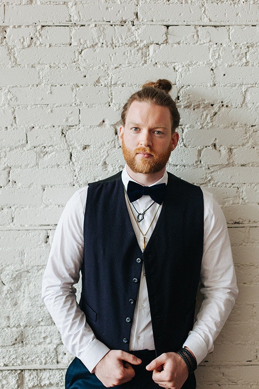 Modern groom fashion