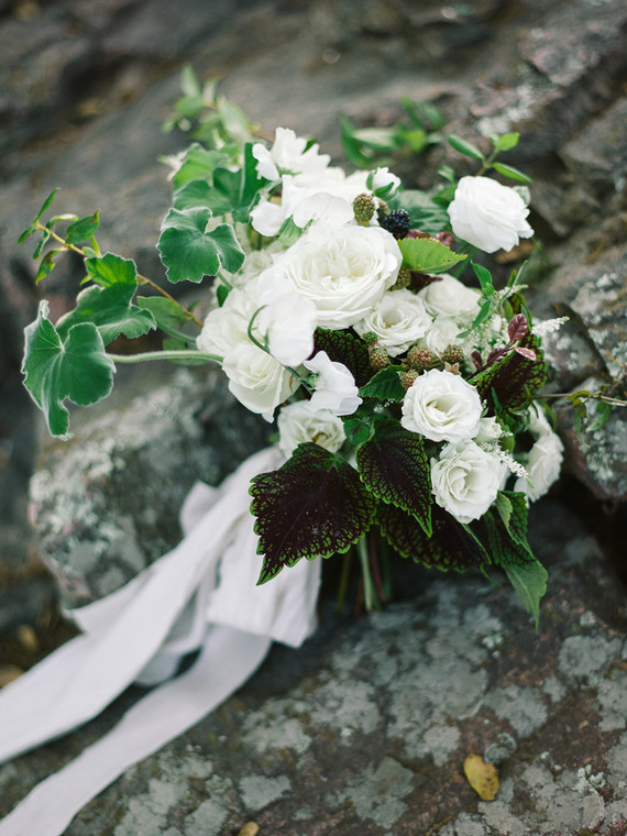 Organic white bridal bouquet