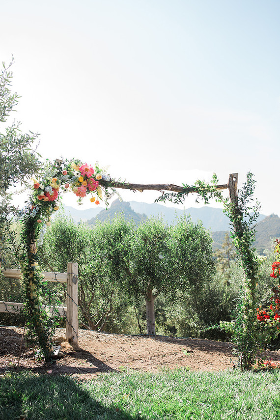 Rustic wedding ceremony