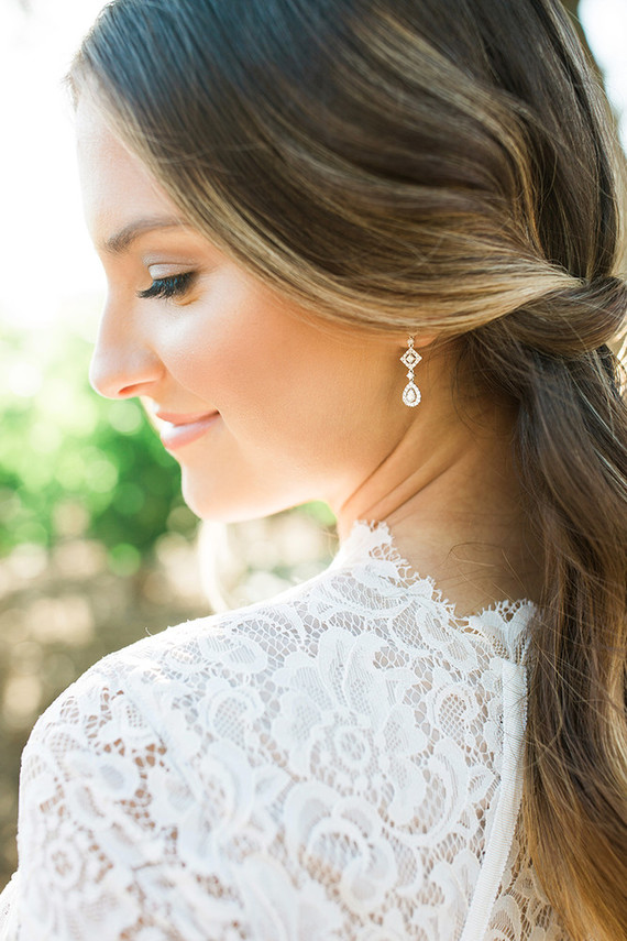 Lace wedding dress