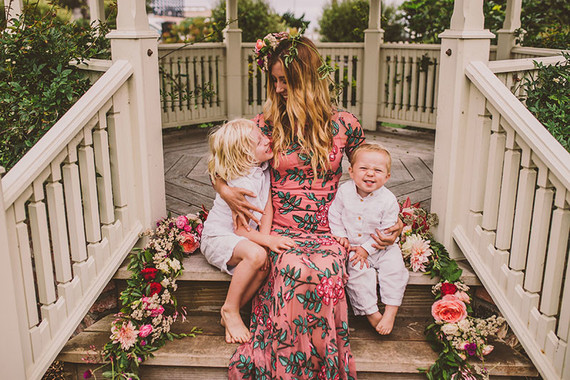 Floral pregnancy announcement