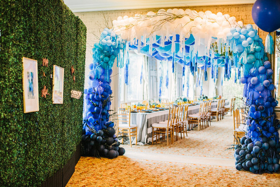 balloon arch installation