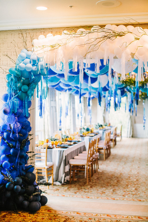 balloon arch installation