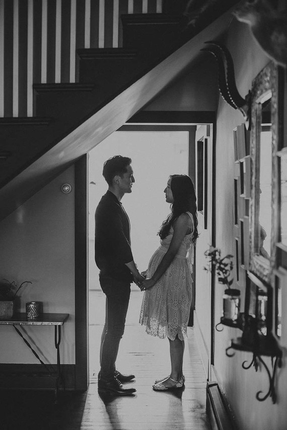 simple farmhouse maternity photos