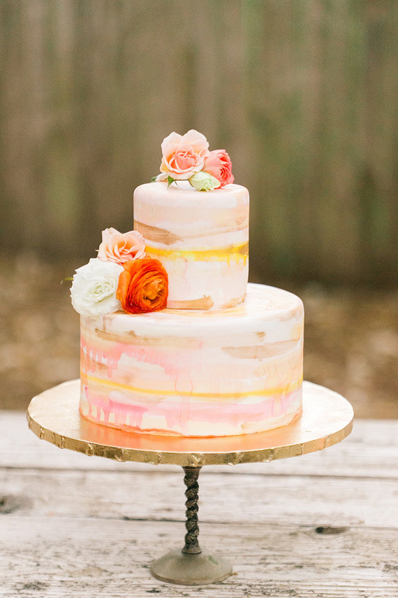 peach wedding cake
