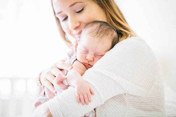Natural light family newborn photos