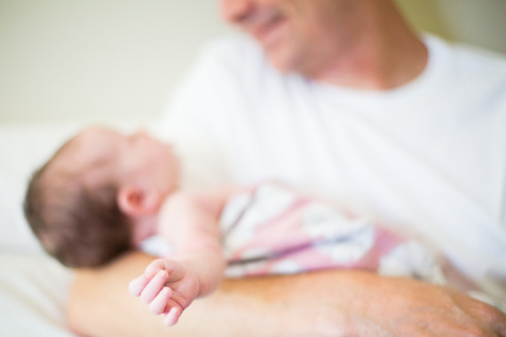 Natural light family newborn photos